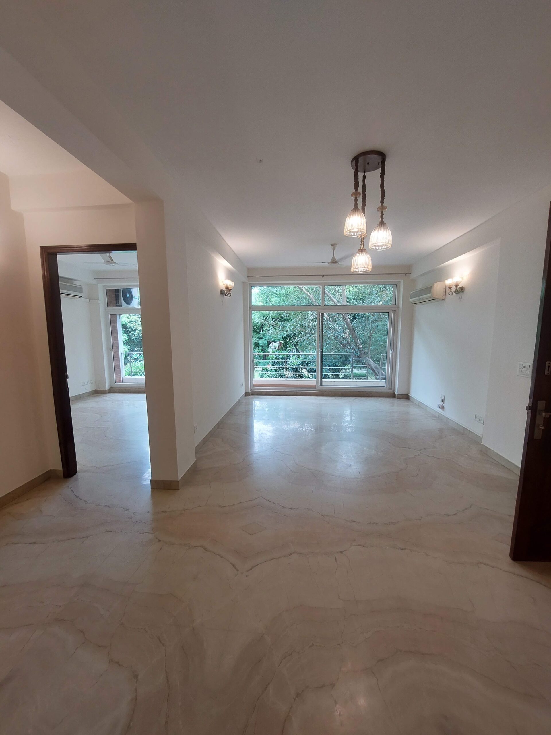 floor for rent at Malcha Marg