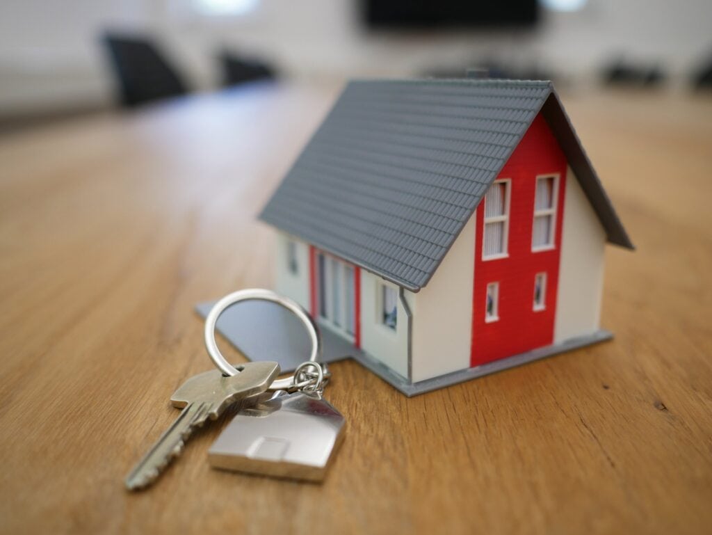 build-a-house-g4358e1fbe_1920 • South Delhi Finest Homes Housing in Delhi